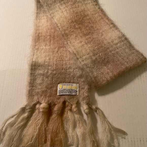 Vintage Mohair Wool Scarf - St Albans Australia - Picture 5 of 6